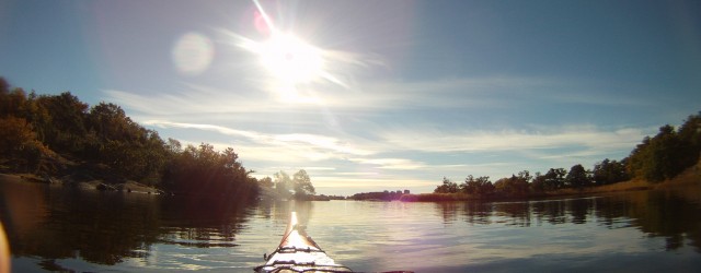 Upplev Karlskrona Skärgård med kajak, klättring, cykel eller mountainbike. Vi erbjuder guidade turer under 1-2 dagar, där förstklassig utrustning, samtliga måltider och guidning ingår. Läs mer under: - Paddla Havskajak...