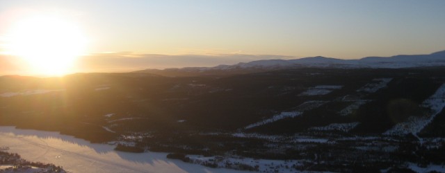 Vi startar skidsäsongen med att åka till Funäsdalen under någon av de första veckorna i december/januari. Under veckan erbjuder vi utbildning i att hantera och utöva friluftsliv i vintermiljö. Vi...