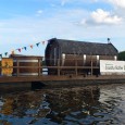 Äventyr med avslutande relax på Bastuflotte Upplev fart och äventyr i Karlskronas natursköna område, för att därefter sänka tempot och avsluta med relax på Karlskrona bastuflotte! Vi har skapat samarbete med Karlskrona Bastuflotte där vi erbjuder...